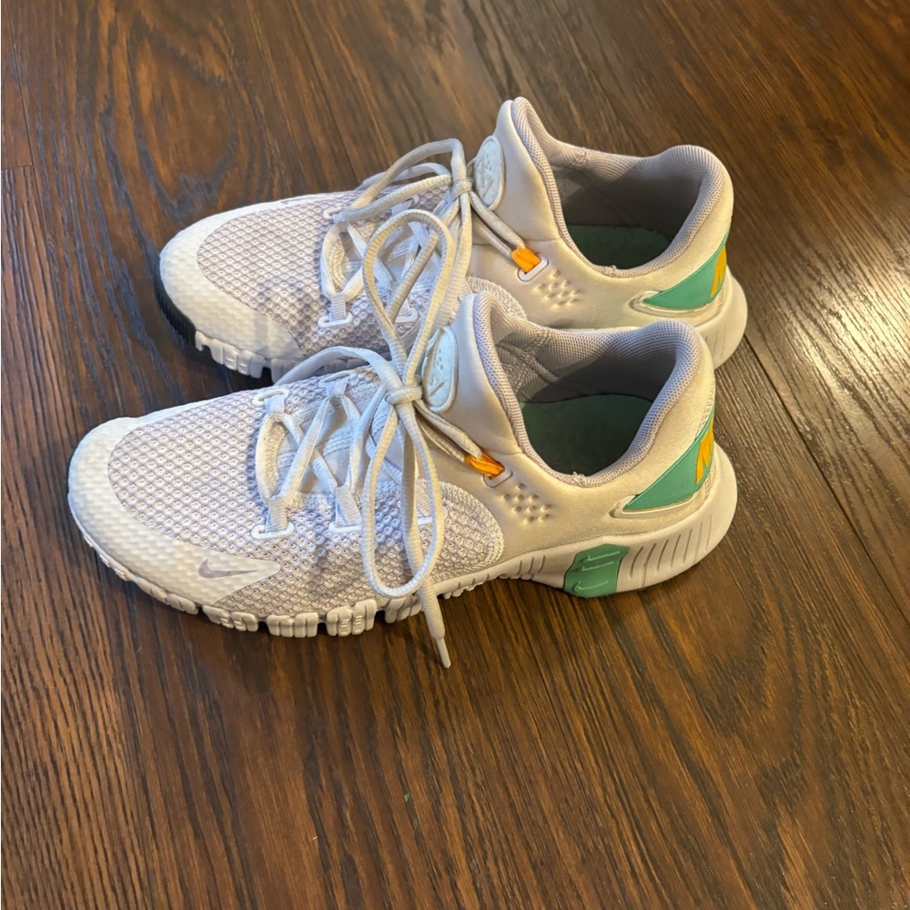 Nike metcons